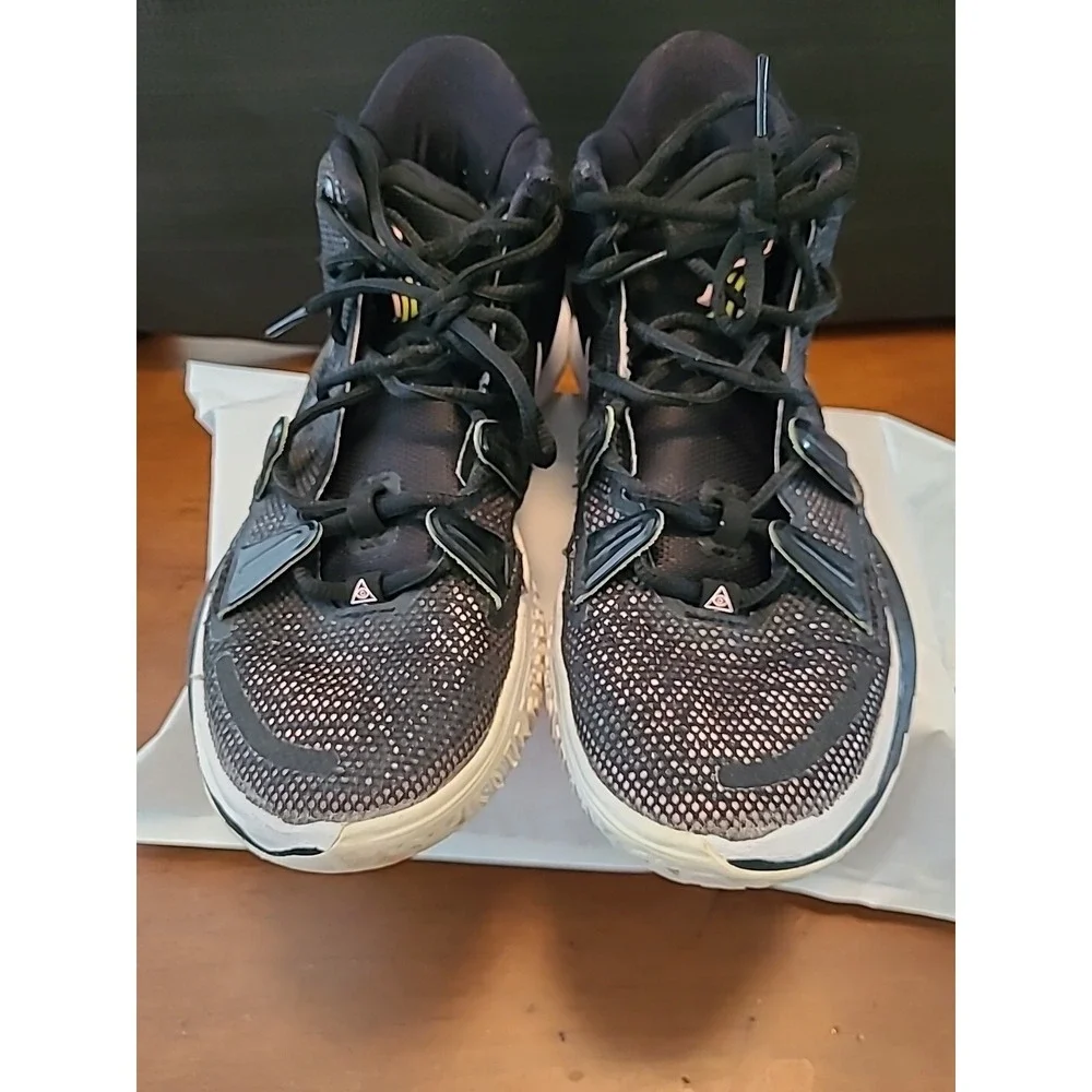 Men's Nike Kyrie Irving 7 